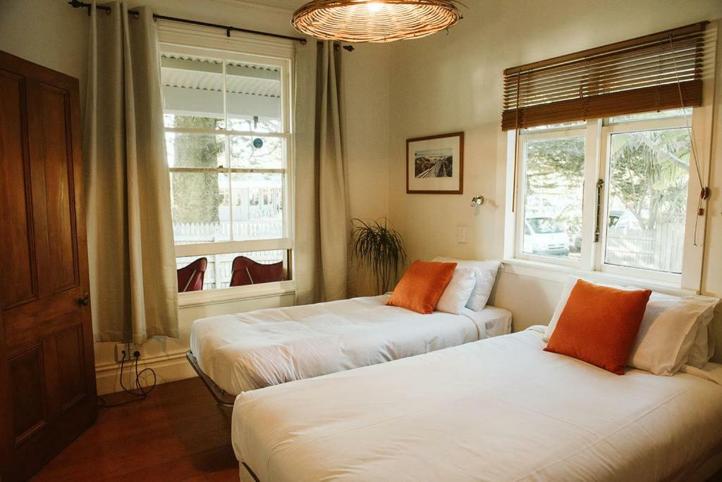 Bow Street Apartments & Cottage Raglan Luaran gambar